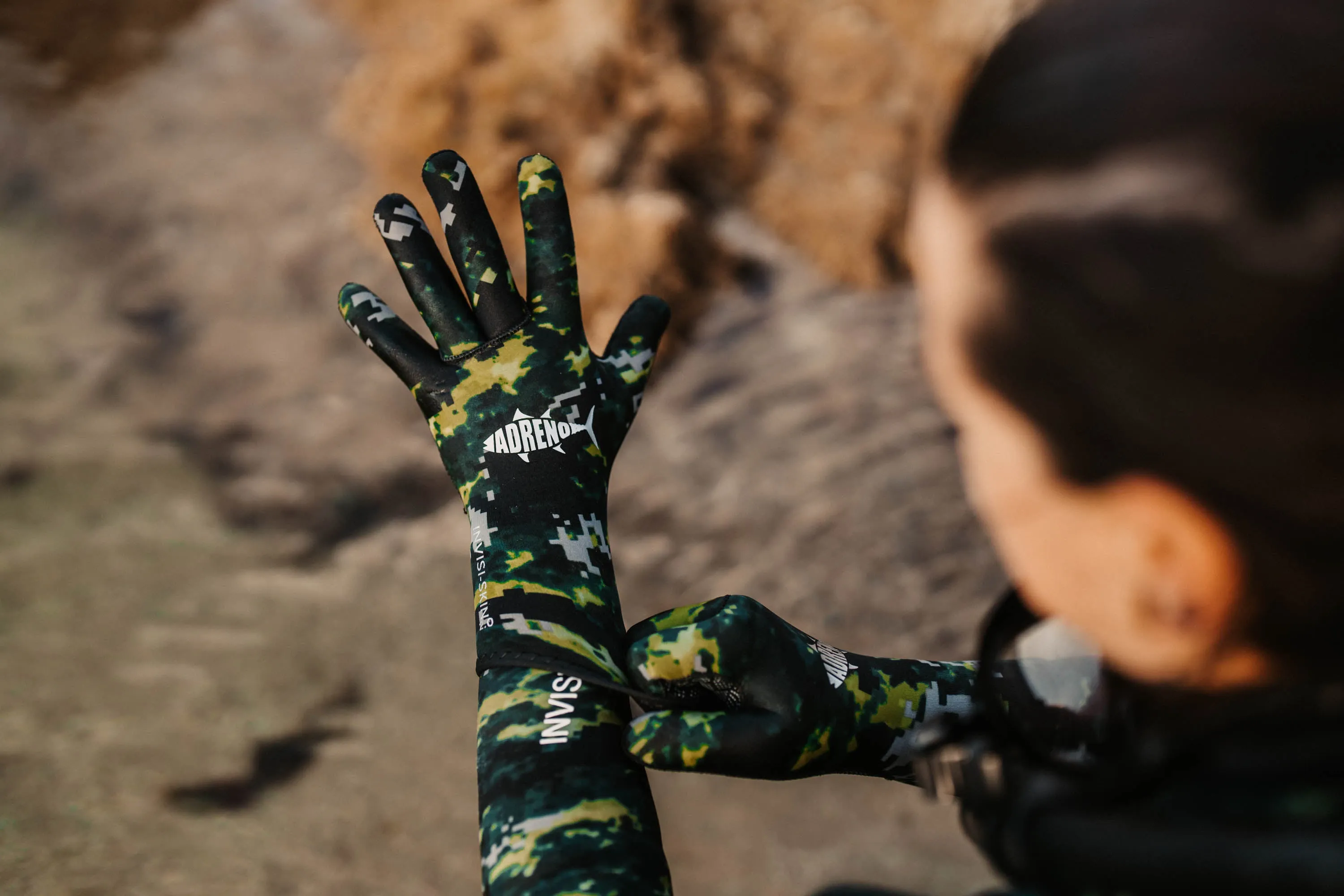 Adreno Invisi-Skin 5mm Wetsuit, Glove and Sock - Combo