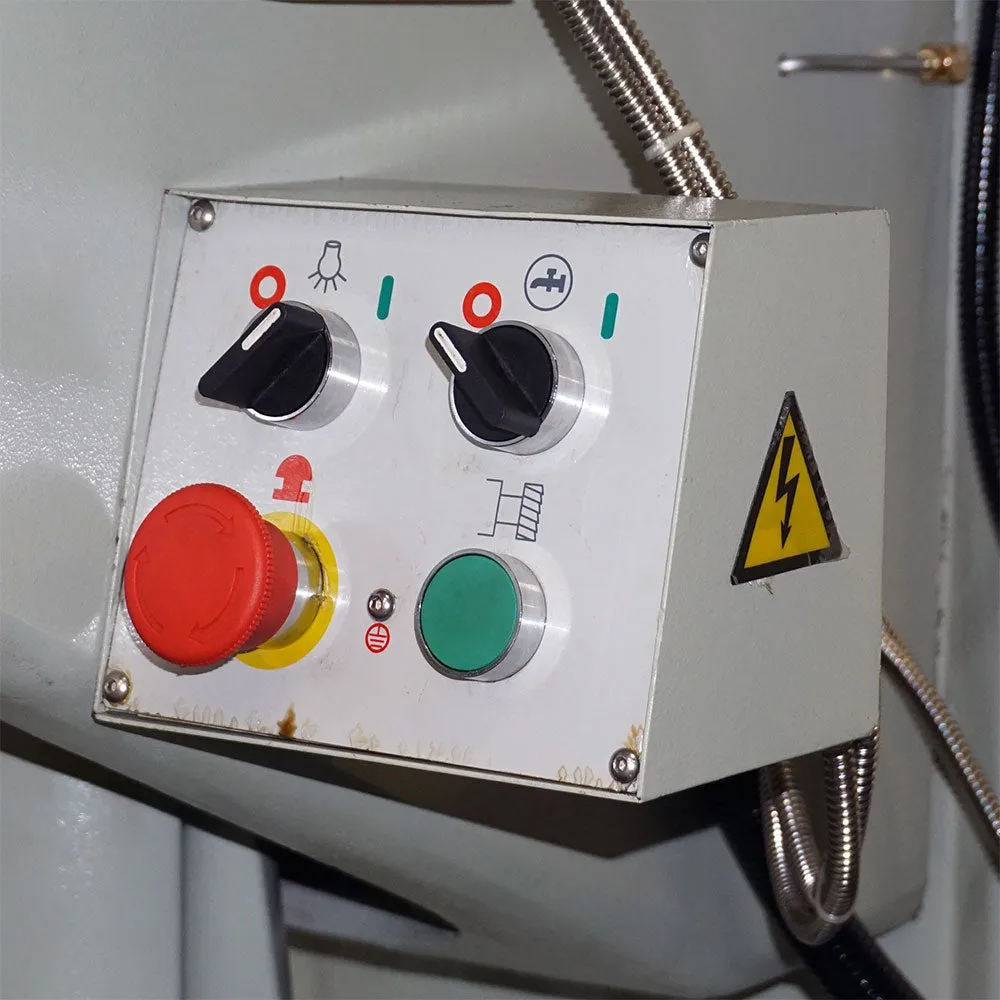 Baileigh 1019108 VM-949E-VS 220V Vertical Mill w/ Variable Spindle Speed
