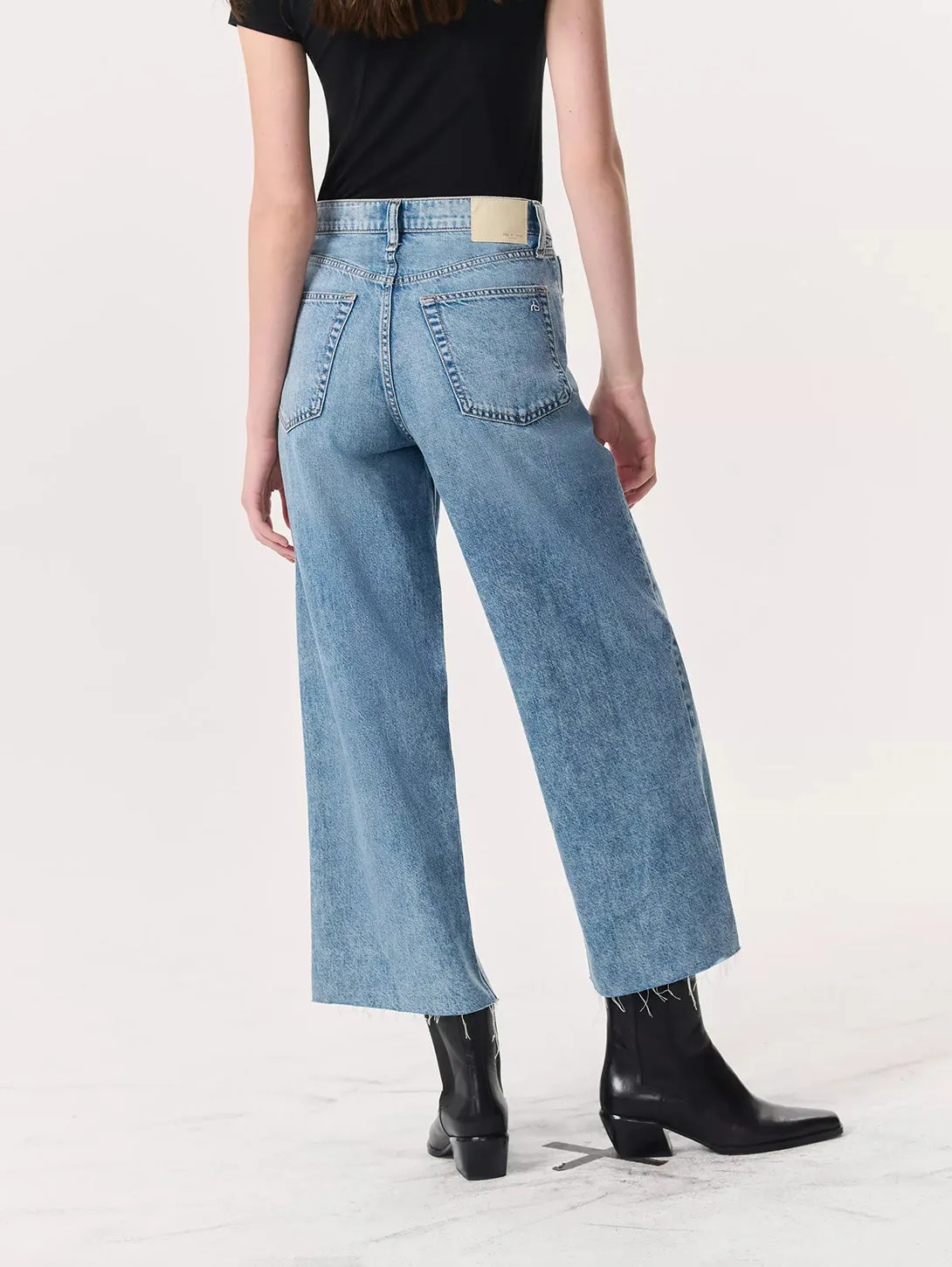 Featherweight Andi Wide Leg Crop Jean - Beacon